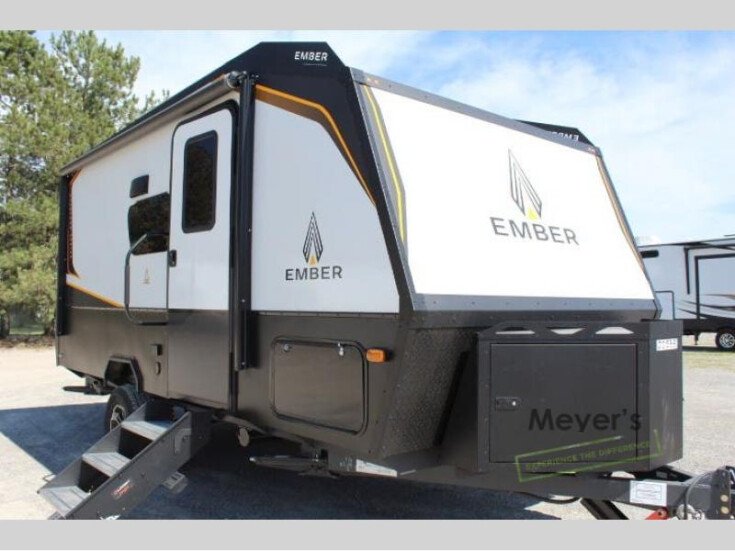 Thumbnail Photo undefined for 2022 Ember Overland